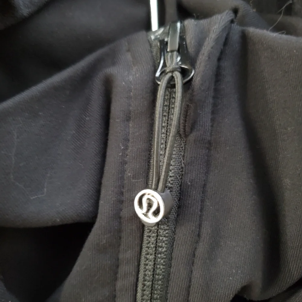 Lululemon Stride Jacket *BrushedBlack / White Coal Tinted Canvas Super Size 4